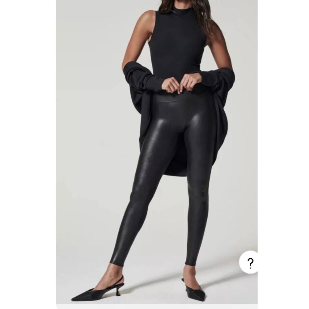 Spanx Faux Leather Black Legging Pants Womens size Medium